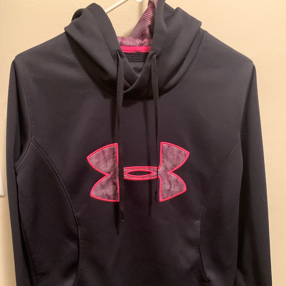🌅 Under Armour Storm Hoodie